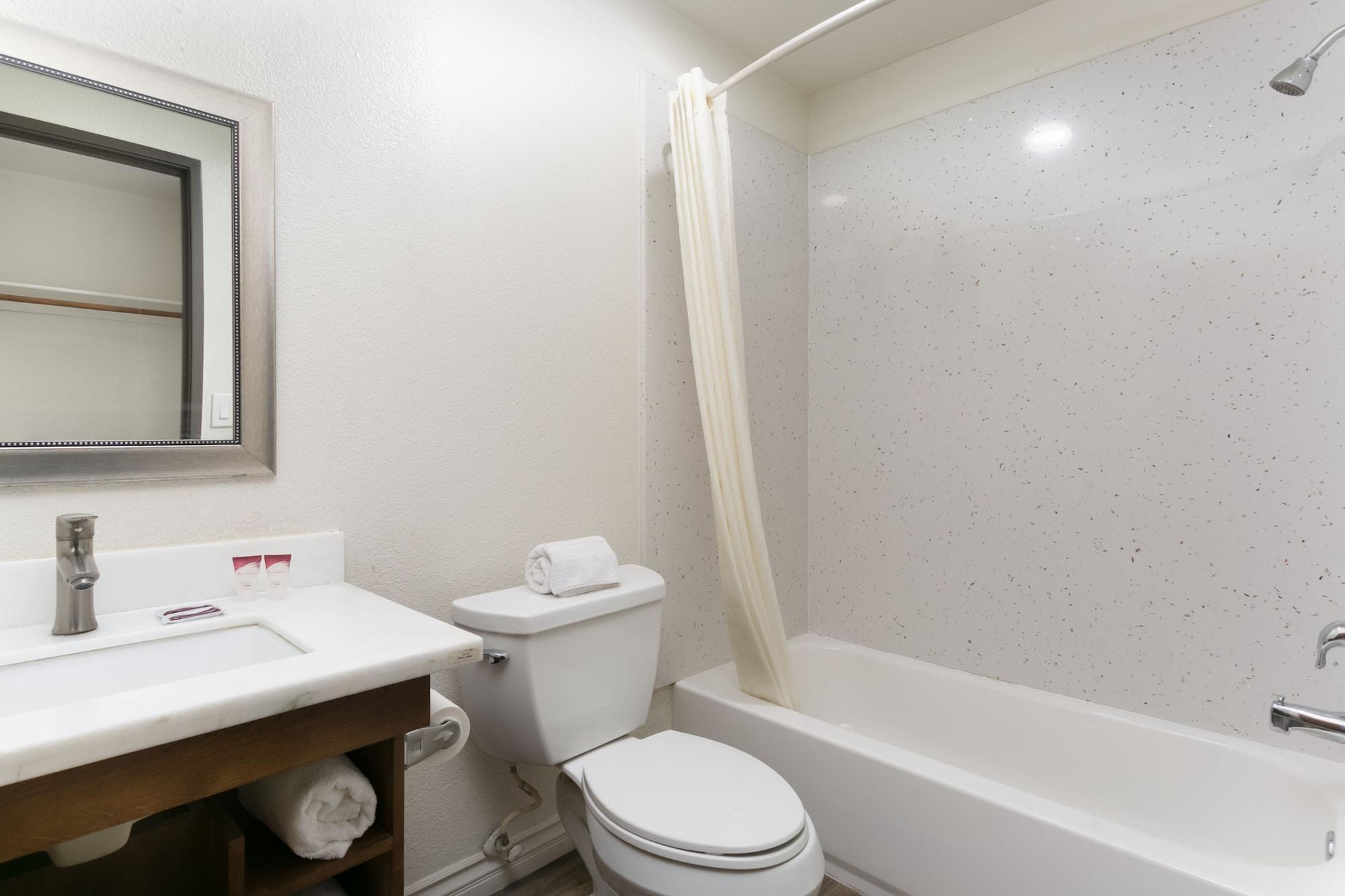 Americas Best Value Inn Stockton Exterior foto